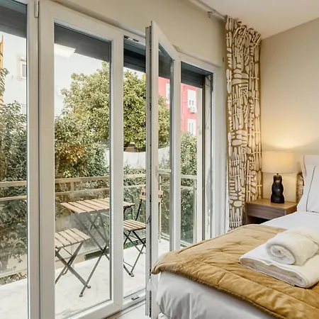 Cortes Reais By All2gether * Lisbon