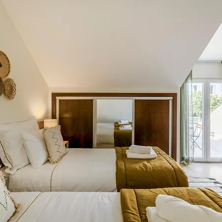 Cortes Reais By All2gether Guest house Lisbon